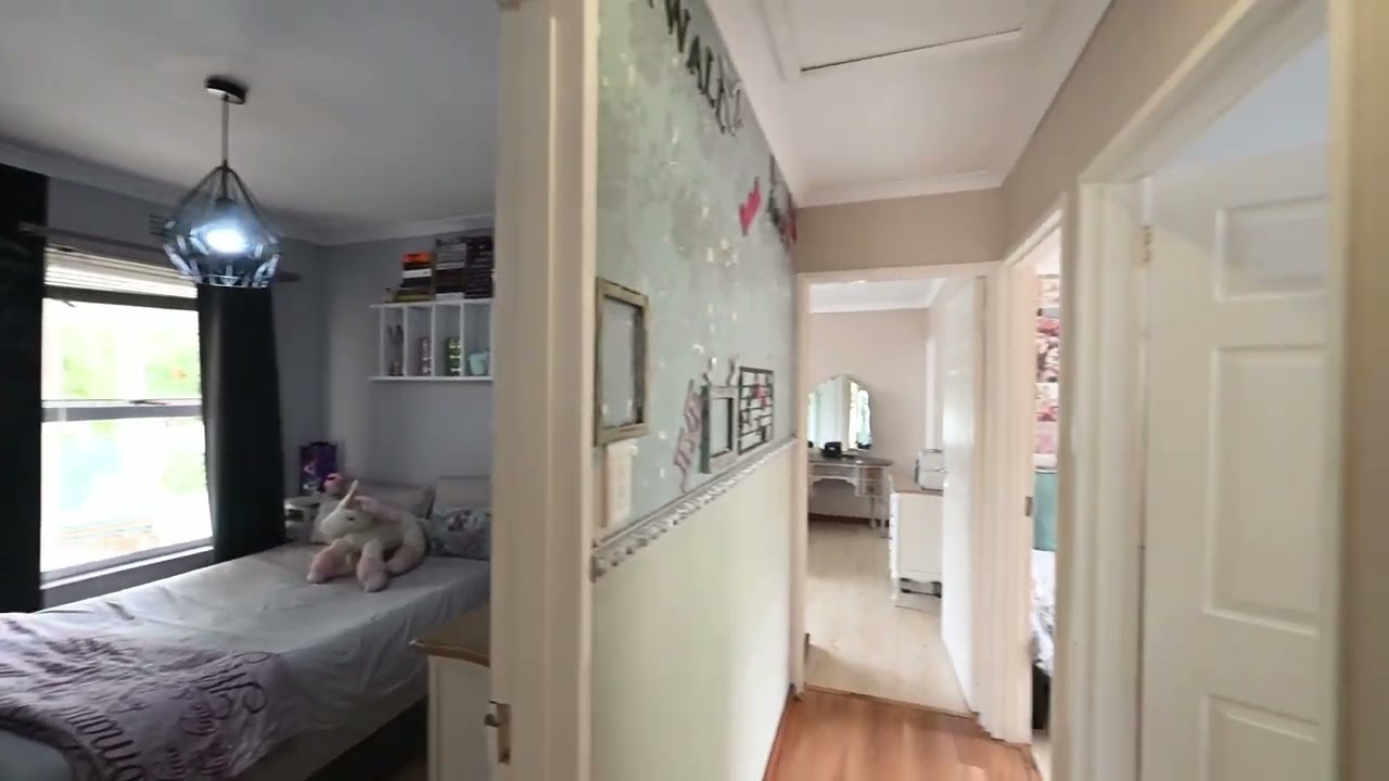 Charming 3 bedroom family home in Summerwood Estate, Pinehurst, Durbanville