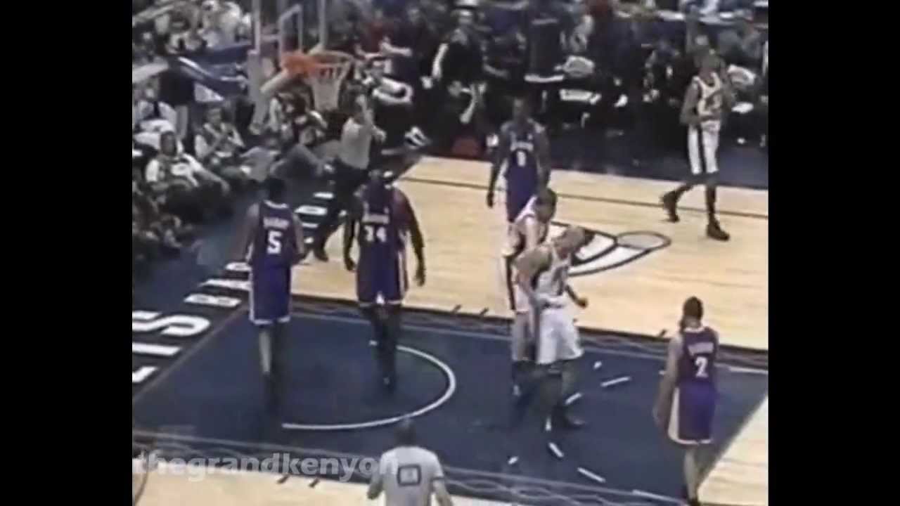 Kenyon Martin 35 points & 11 rebounds vs. Los Angeles Lakers (June 12, 2002)