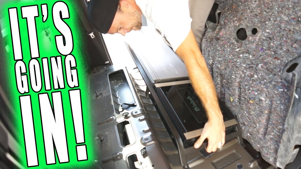 I INSTALLED MY AMP RACK! F150 system - AMPLIFIED #649