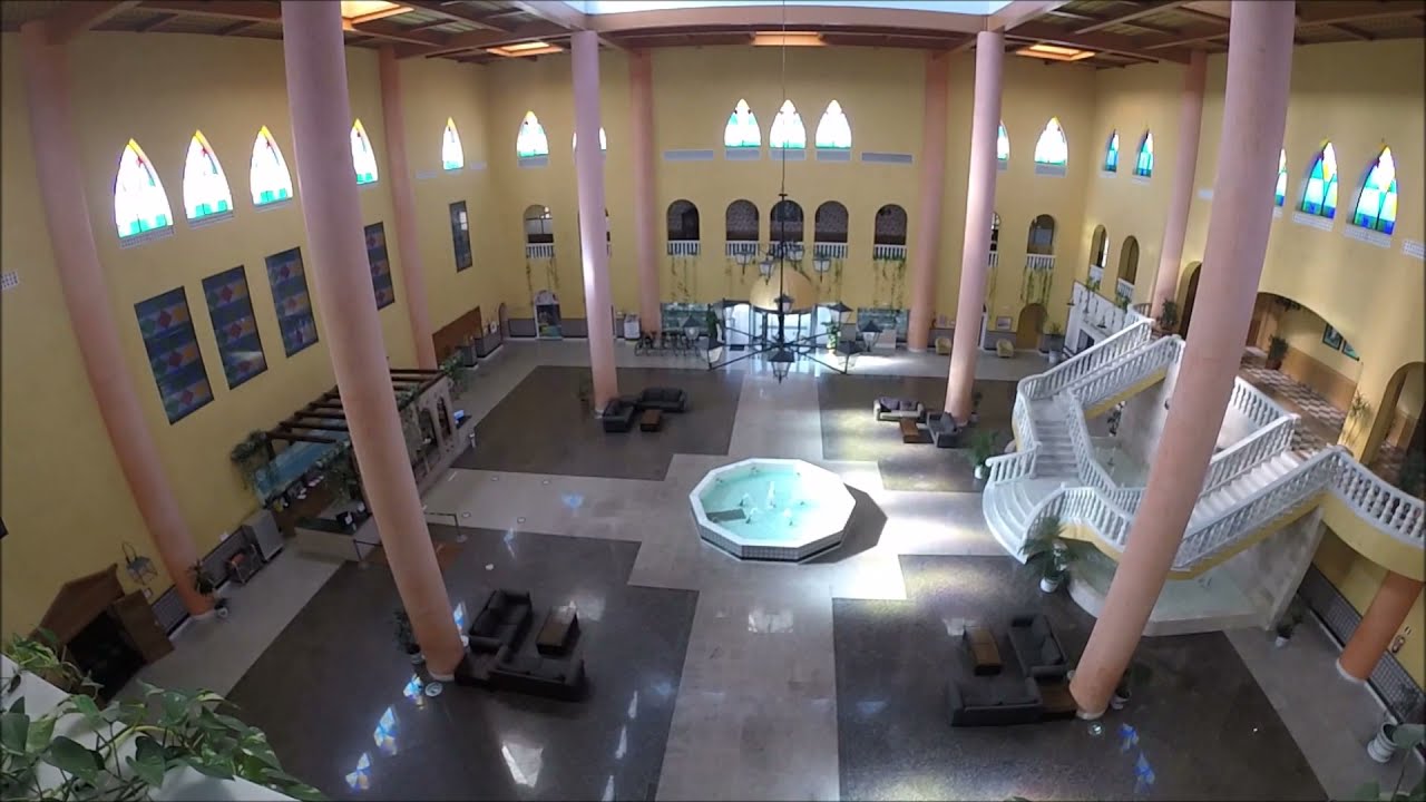 hotel playacartaya con toboganes gigantes y spa los toboganes son adictivos no puedes parar