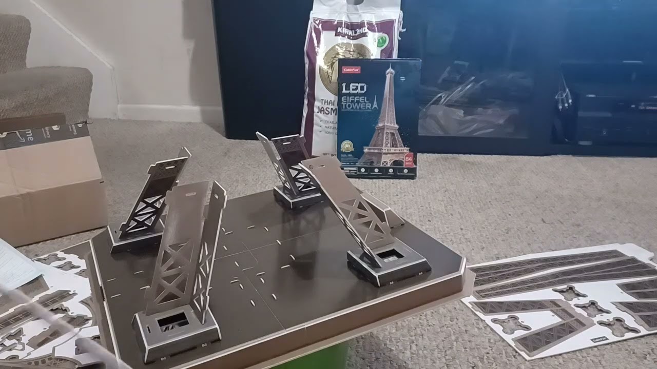 Cubicfun 3d Puzzle Eiffel Tower with LED Lights (5)