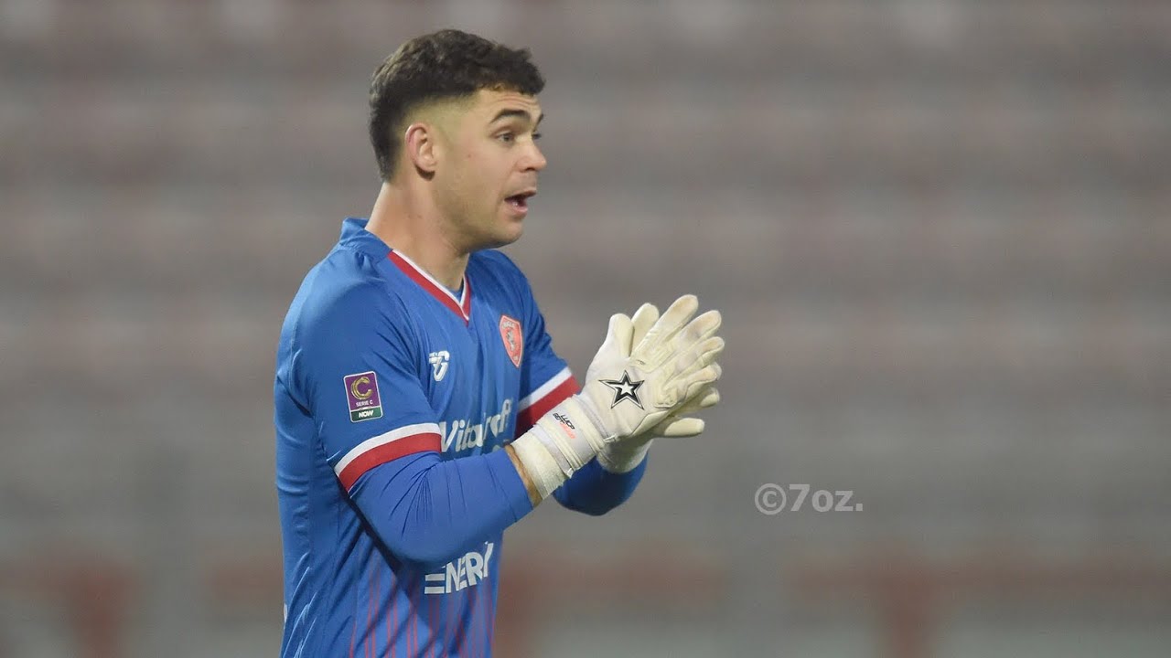 I nostri portieri nella seduta di allenamento al Curi! 🧤⚪️🔴
