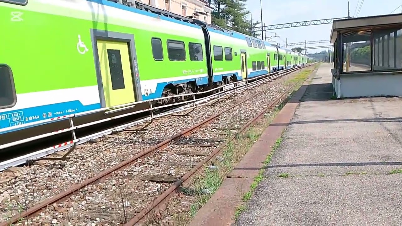 Un po' di treni tra somma Lombardo e Vergiate Andrea FS e simulazione