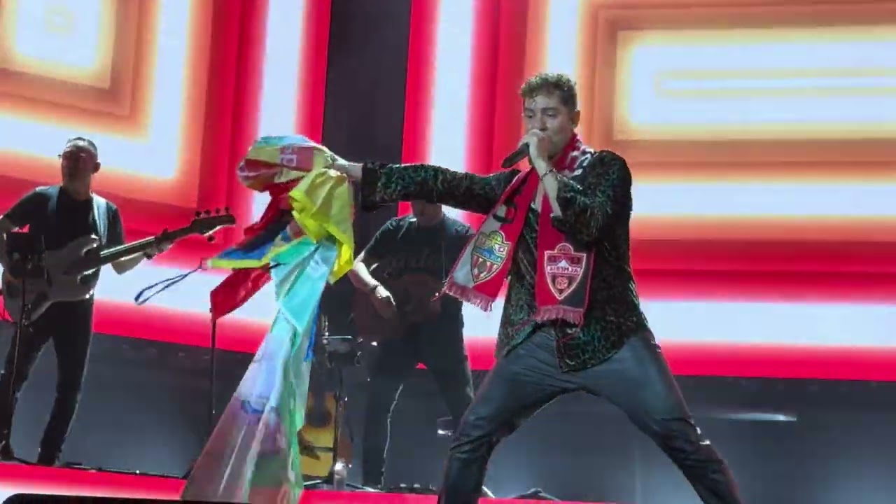 “Volaré” por primera vez en directo . David Bisbal en Valencia