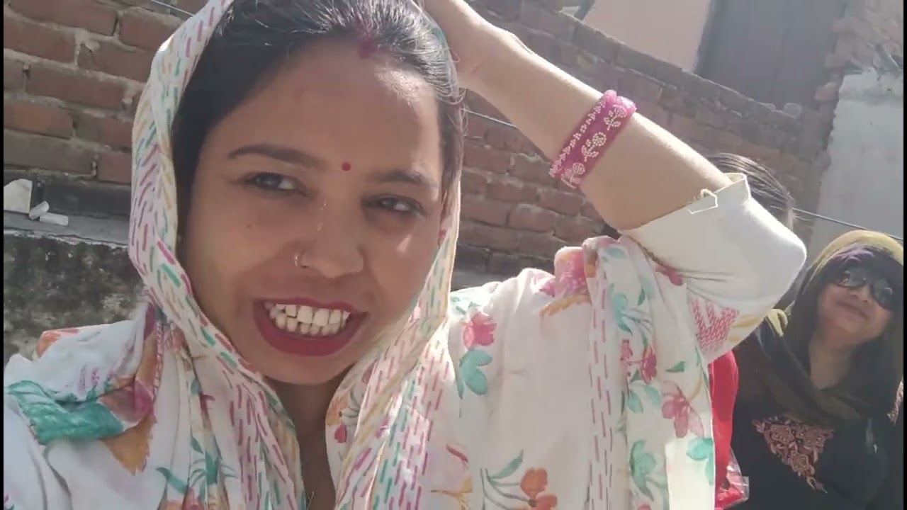 #holi pr bni me 👻👻#holispecial #familytime🙏🏻 #fullvlog 🤓#fullmasti🥳🥳#housewife #himanshshekharvlog 