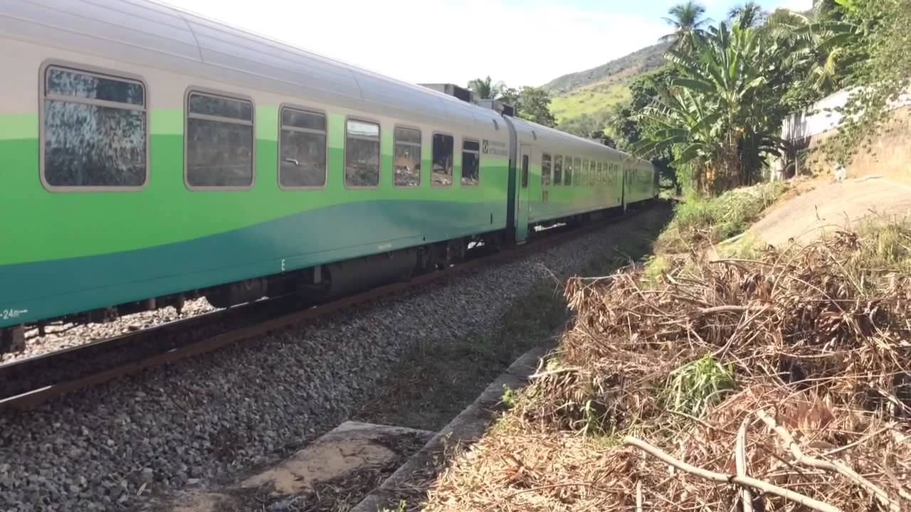 Novo trem de passageiros.