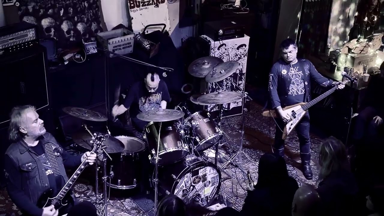 DEADFORM - LIVE IN OAKLAND @ FIRST CHURCH OF THE BUZZARD