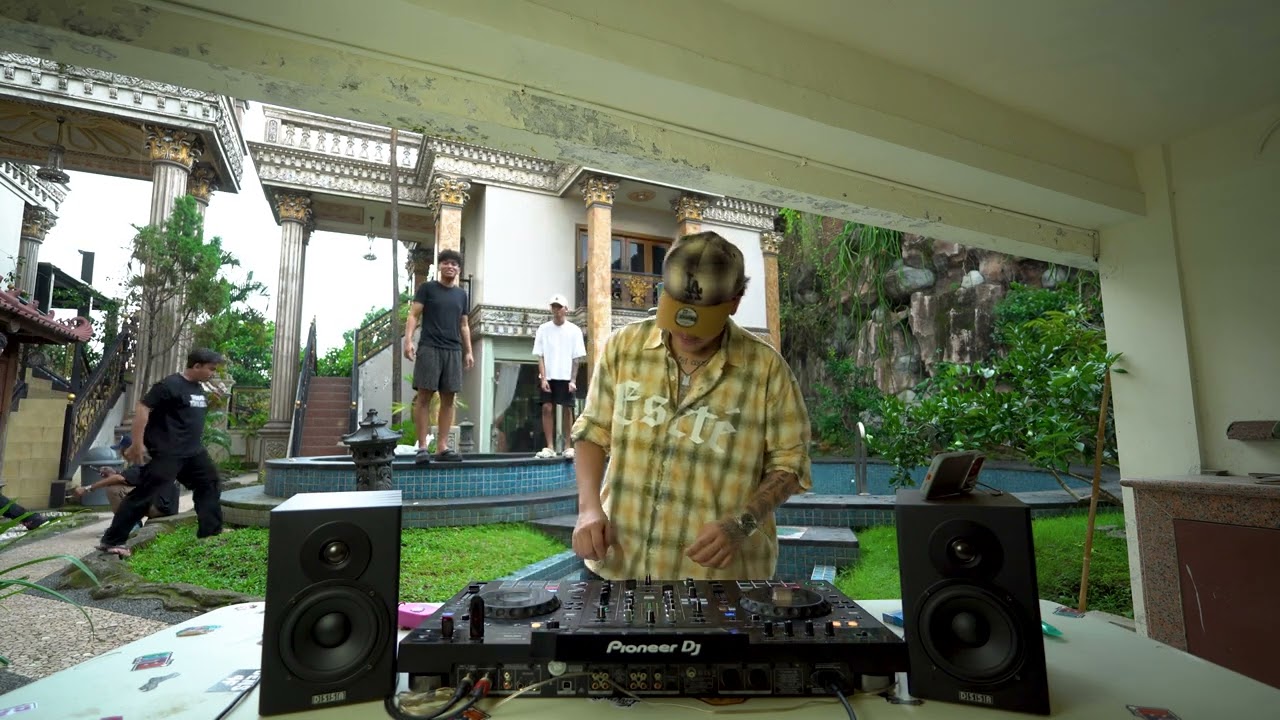 MADZKIBO | SOUND OF FUCCI | AFROHOUSE