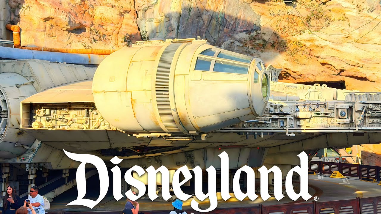 [NEW 2026] Galaxys Edge Walkthrough - Rise Closed - Ogas Cantina Closed - 4K POV - Disneyland