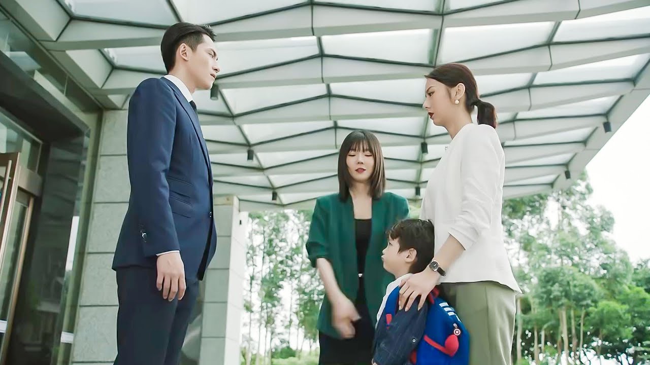 Five years later, wife secretly gave birth to a child and brought him back. The CEO was stunned!