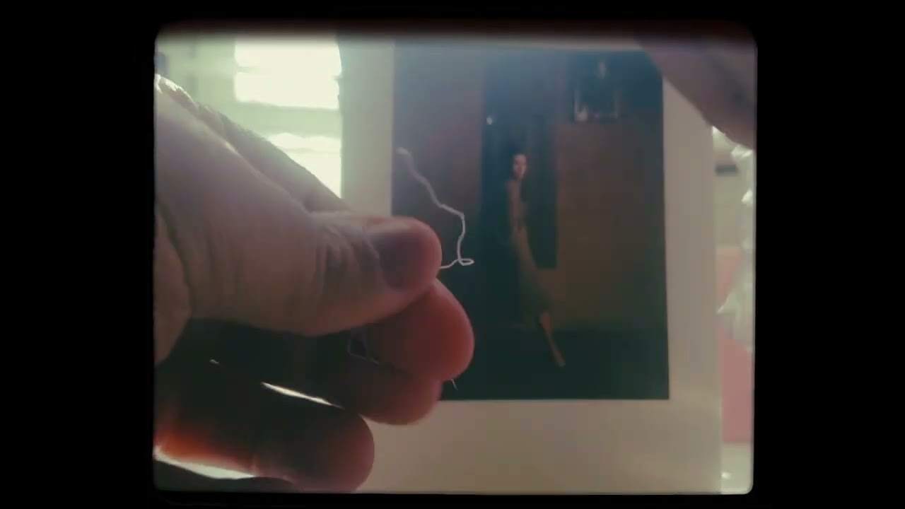 Visual ASMR: Memories 1 (Headphones) 