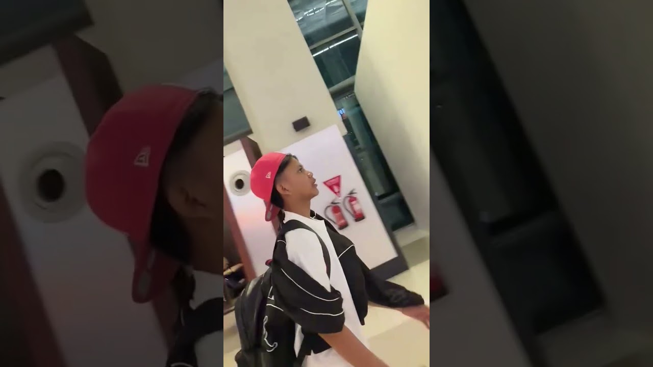 LIVE FAREL PRAYOGA DAN OM RAIS LAGI DI BANDARA