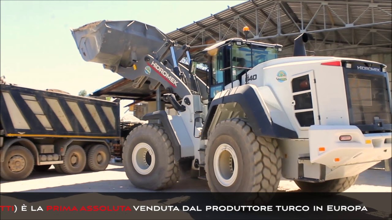 Abbiamo visto la prima pala gommata Hidromek HMK640 WL venduta in Europa