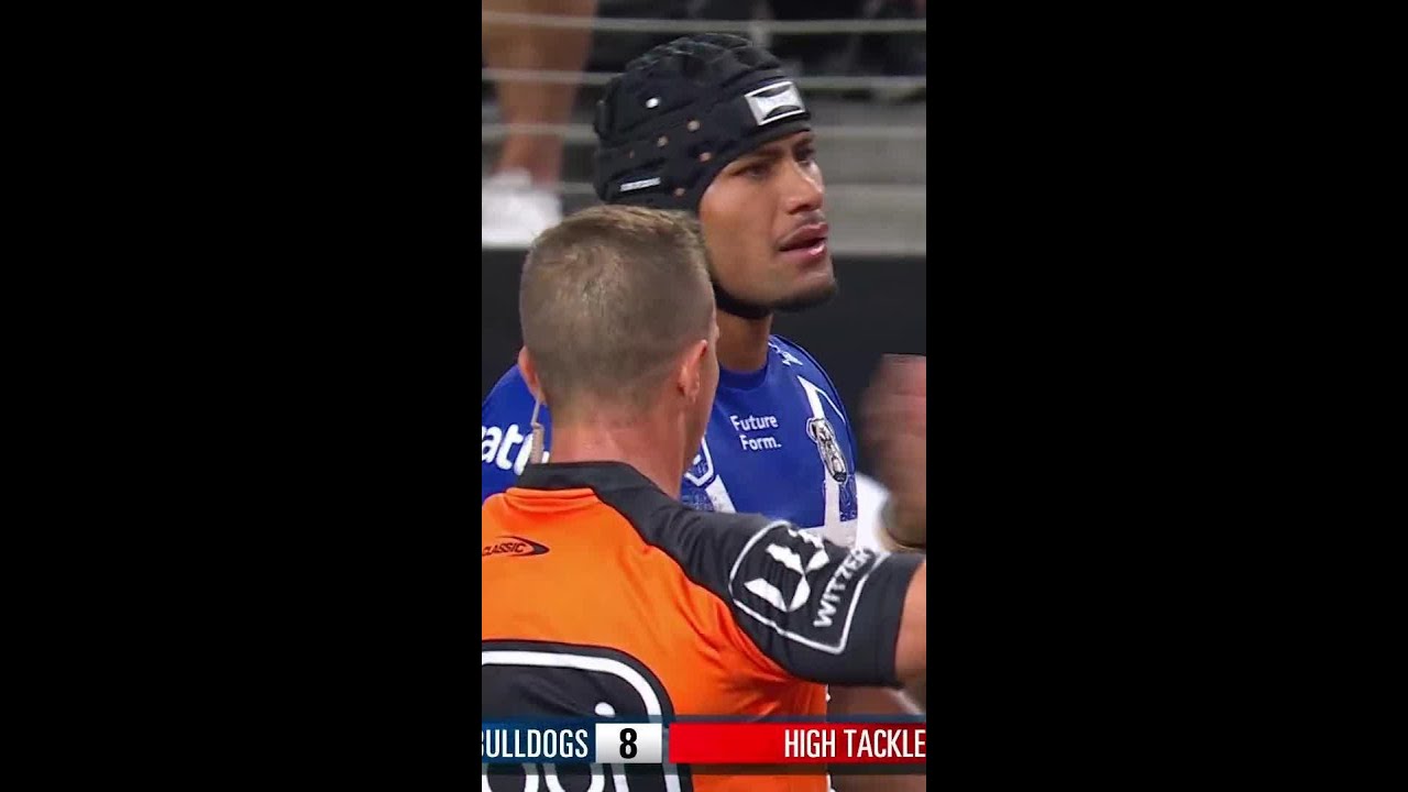 Was Stephen Crichton lucky to escape the sin bin for this incident? 🤔