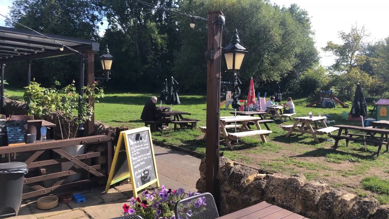 Newcomers' Walk: Jericho Canal Bridge to the Plough in Wolvercote, Oxford, September 6th 2025