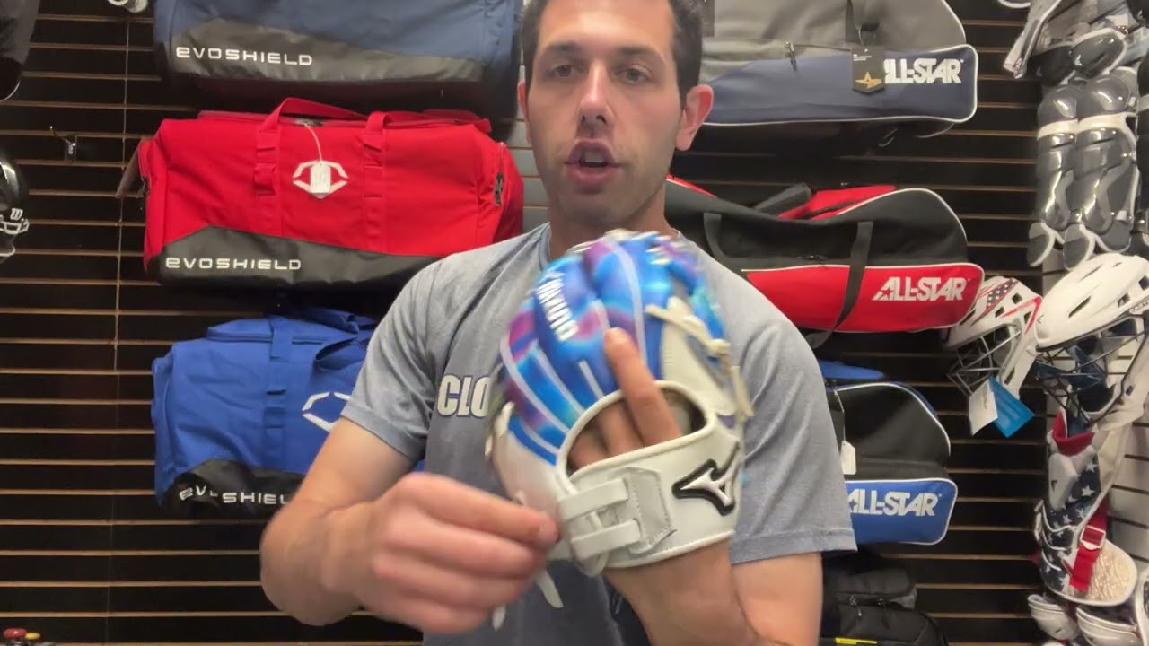 2026 Mizuno MVP Prime Fastpitch M-Print Gloves Overview