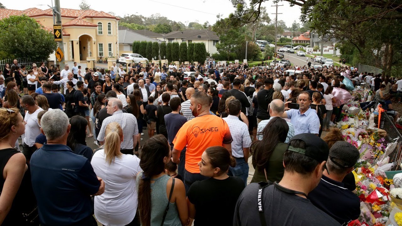 Hundreds turn out for vigil of four children fatally hit by car in Sydney