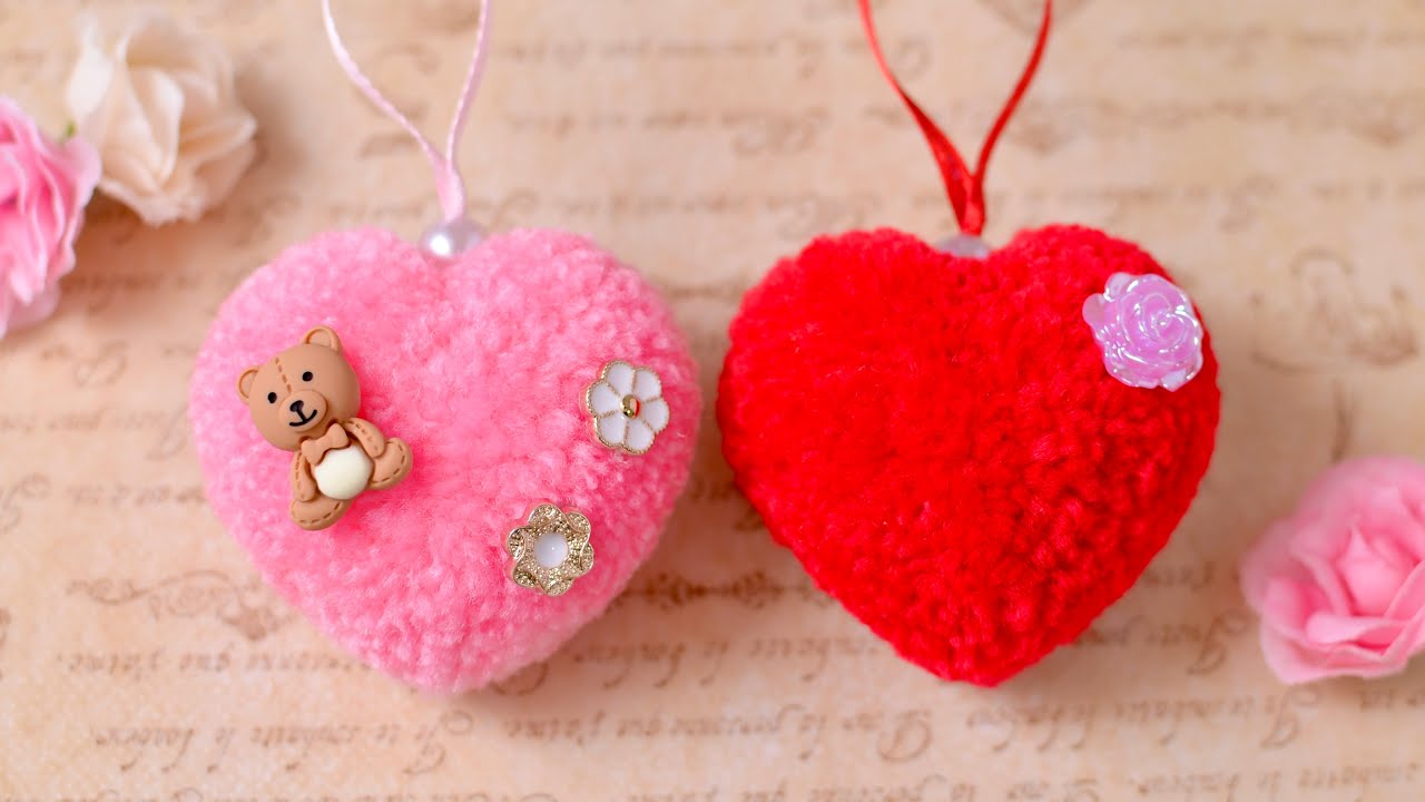 【100均DIY】ふわふわかわいい❤️ポンポンハートの作り方　♡バレンタイン♡