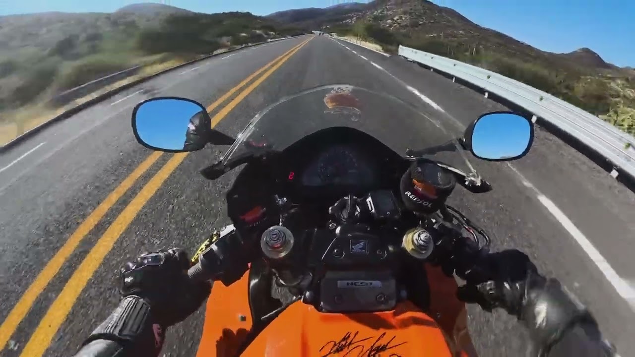 On board cbr1000rr/ Peña Bianca-Toliman