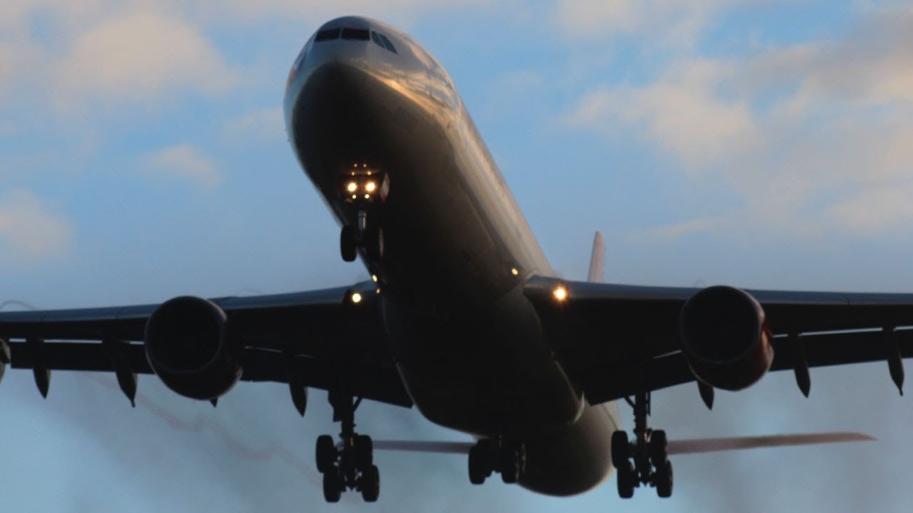 Early morning A340-600 landing from Urumqi reg:G-ECLB