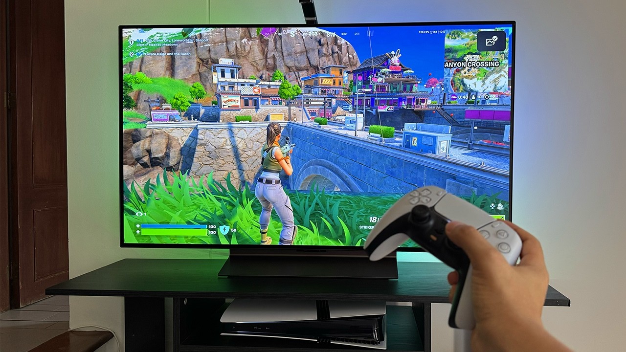 Fortnite On LG OLED C4 (PS5 Pro Gameplay) 4K 120hz HDR | Govee TV Backlight 3