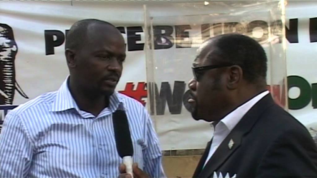 DR MYLES MUNROE WITH PS JULIAN KYULA AT WESTGATE MALL  KENYA