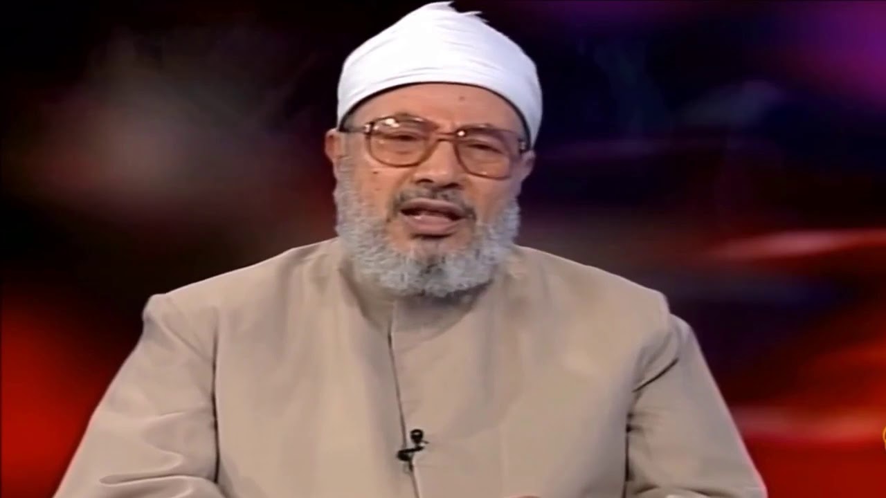 الشيخ يوسف القرضاوي يتحدث عن العلامة الشيخ مصطفى الزرقا الدي ودعنا سنة1999