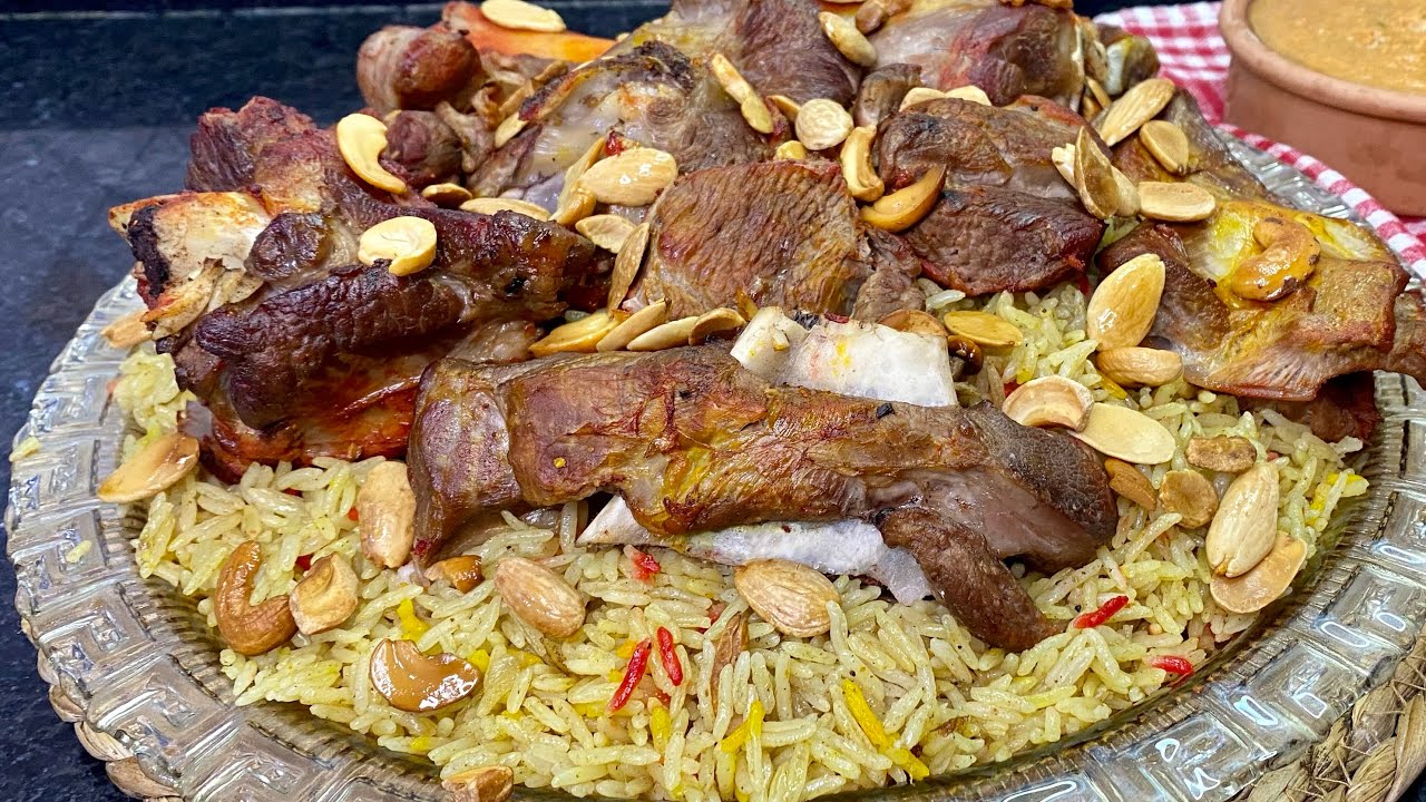 مندي لحم بطريقة سهلة وبسيطة وطعم بنافس الجاهز 👌مع صوص الدقوس الحار #مندي_لحم