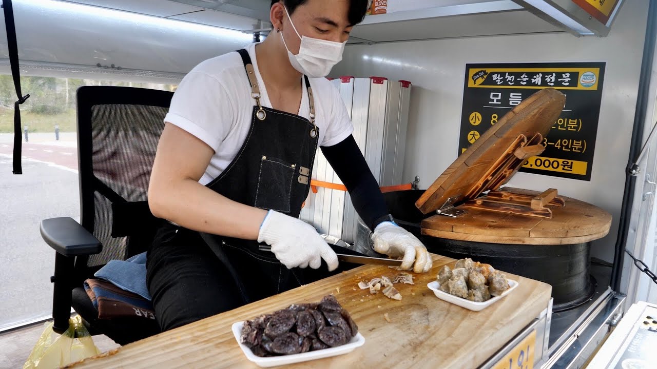 20대 순대썰기 달인?! 오픈 4시간이면 완판되는 순대트럭! 전국 길거리음식 달인, 인기 길거리음식 Best 5 - Popular street food video