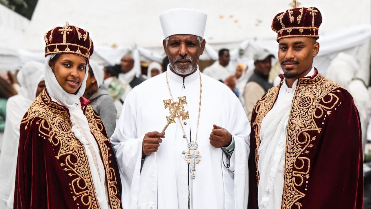 የኢትዮጵያዊያን ሙሽሮች የተክሊል ስርዓት ከሀገር ውጪ #wedding #ethiopianwedding