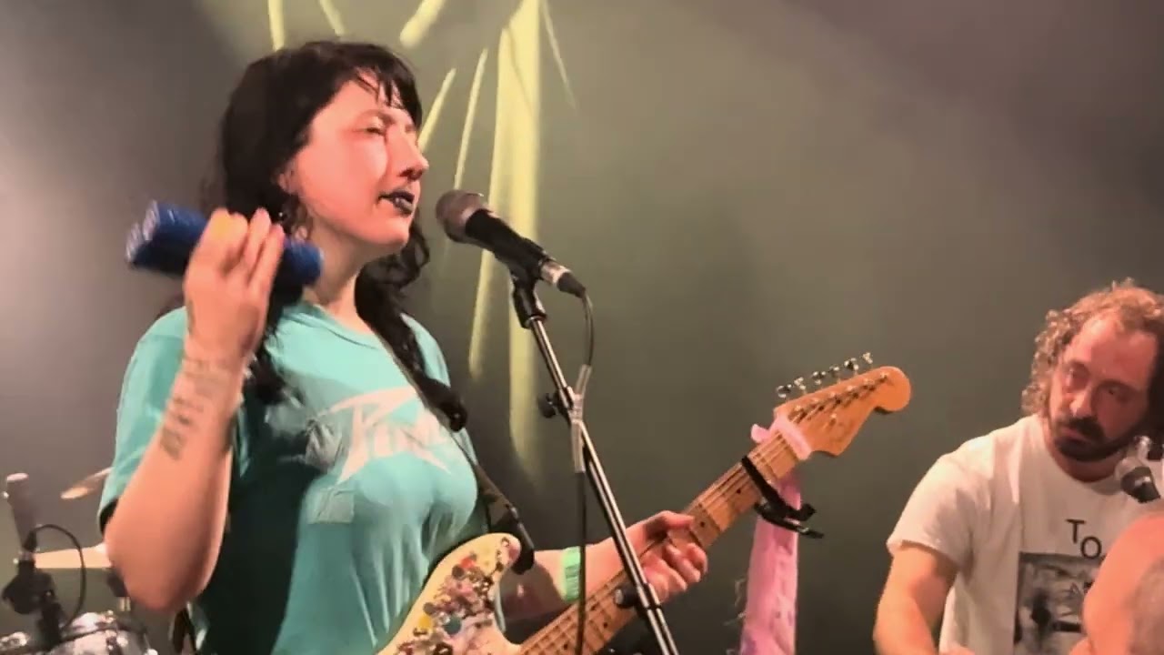 Wednesday - Wound Up Here (By Holdin On) , Phish Pepsi @ Paris Le Trabendo 20/02/2026