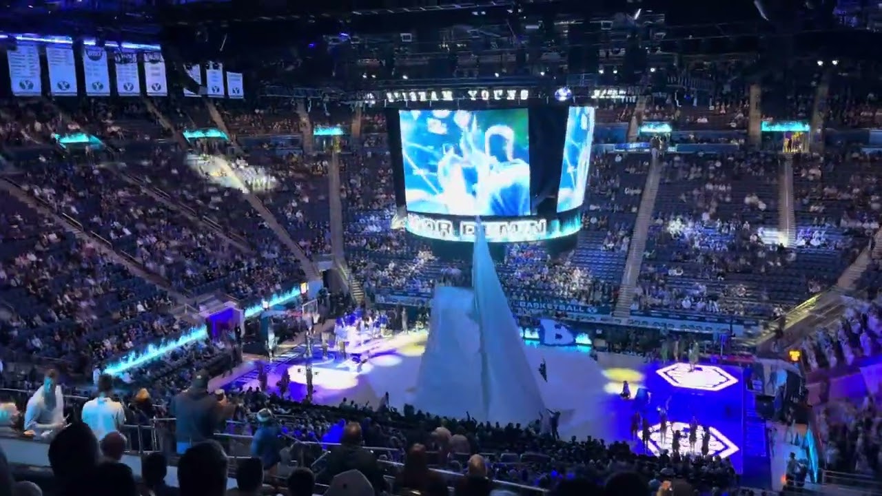 Marriott Center Curtain Drop FAIL! 11.23.2024 #cougconnect #byubasketball #byu