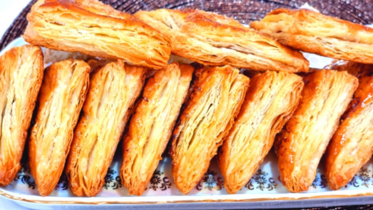 НЕ ПИРОЖКИ, А ЗОЛОТО!НАУЧИЛА ВСЕХ ПОДРУГ ГОТОВИТЬ ТАКИЕ ВКУСНЯШКИ!ОБАЛДЕННОЕ СЛОЁНОЕ ТЕСТО ЗА 30 МИН