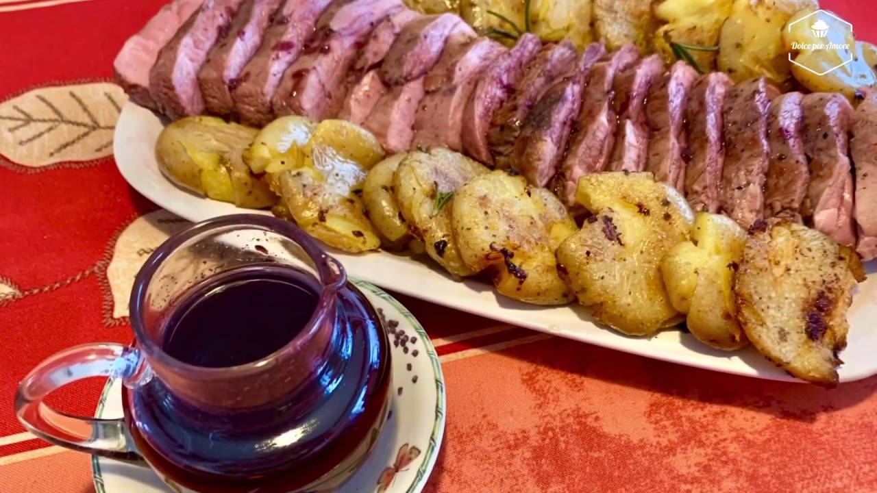 Succulento Petto d’anatra al Vino Rosso con Patate Schiacciate