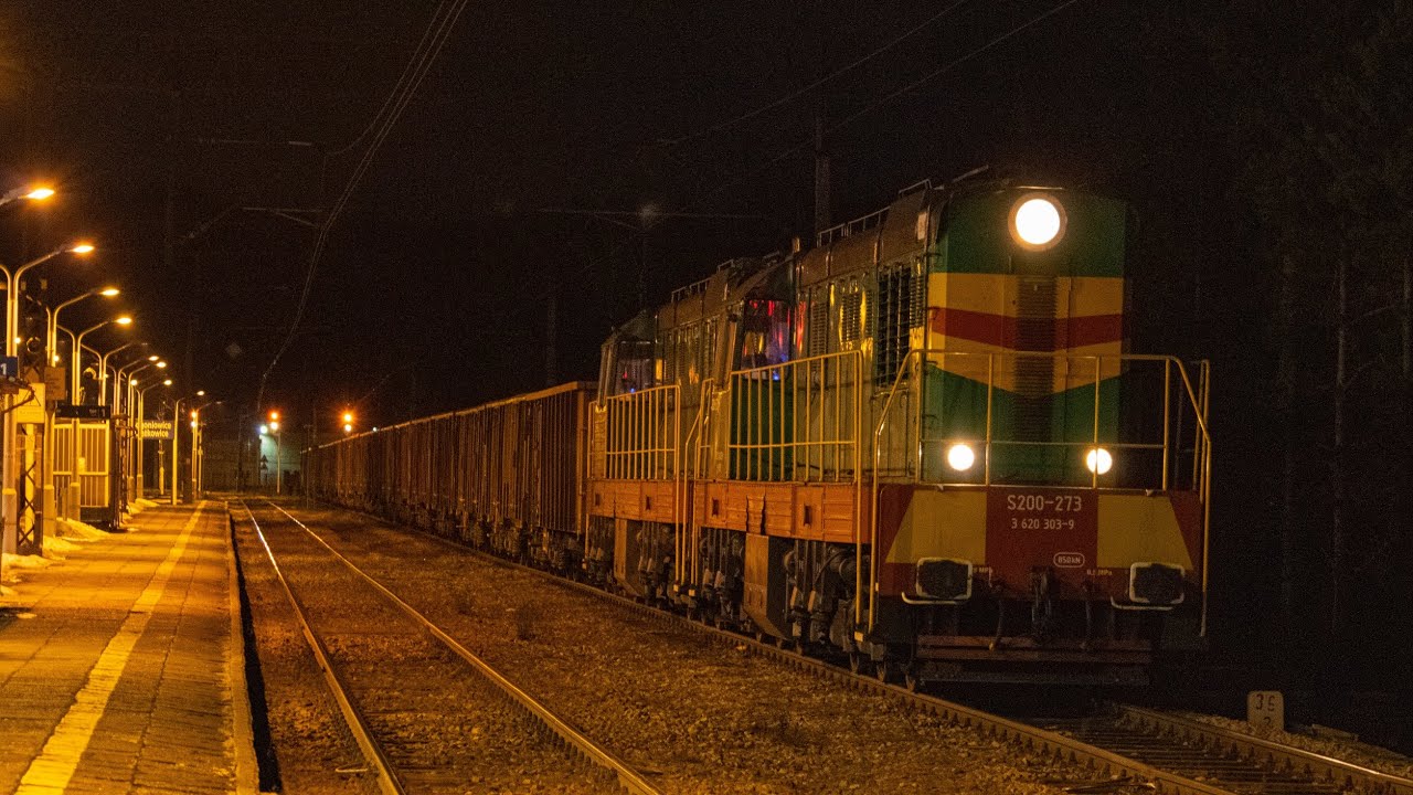 Duet S273 oraz S263 z węglarkami w Bogoniowicach Ciężkowicach po defekcie.