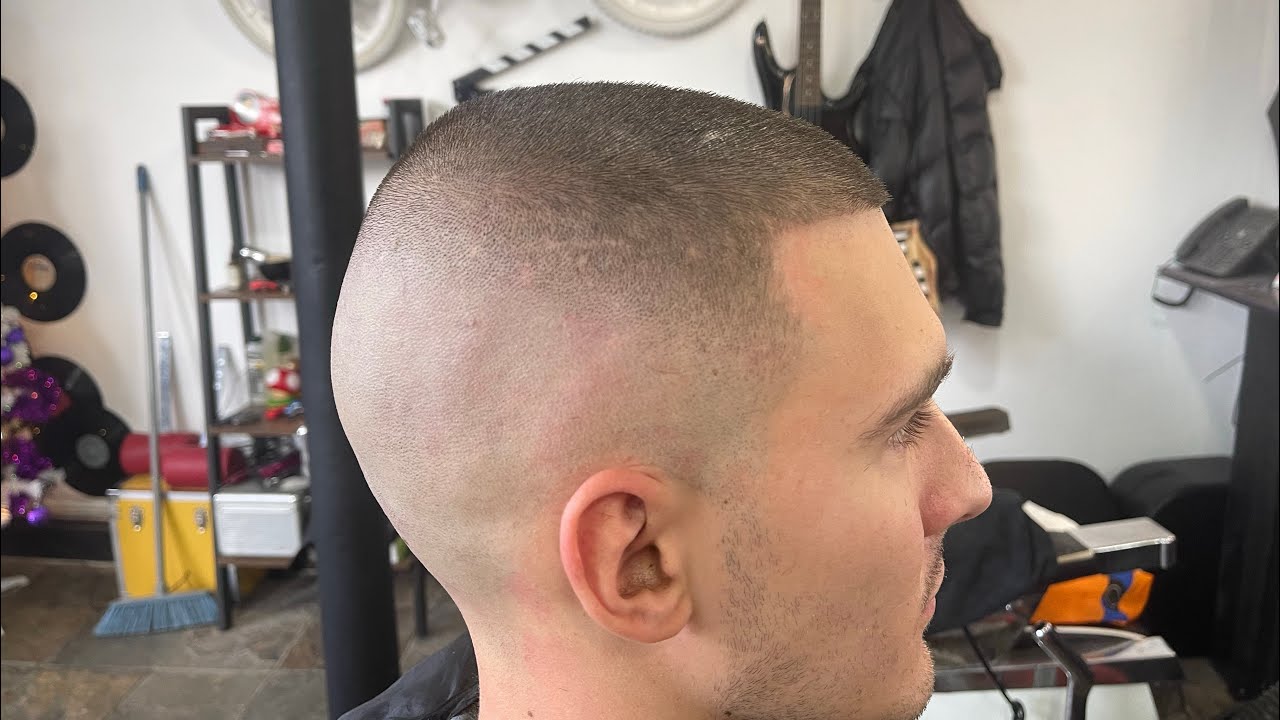 HOW I cut a SOUTHSIDE skin fade with grade 1.5 on top. Tutorial cut on model Philip Radovic