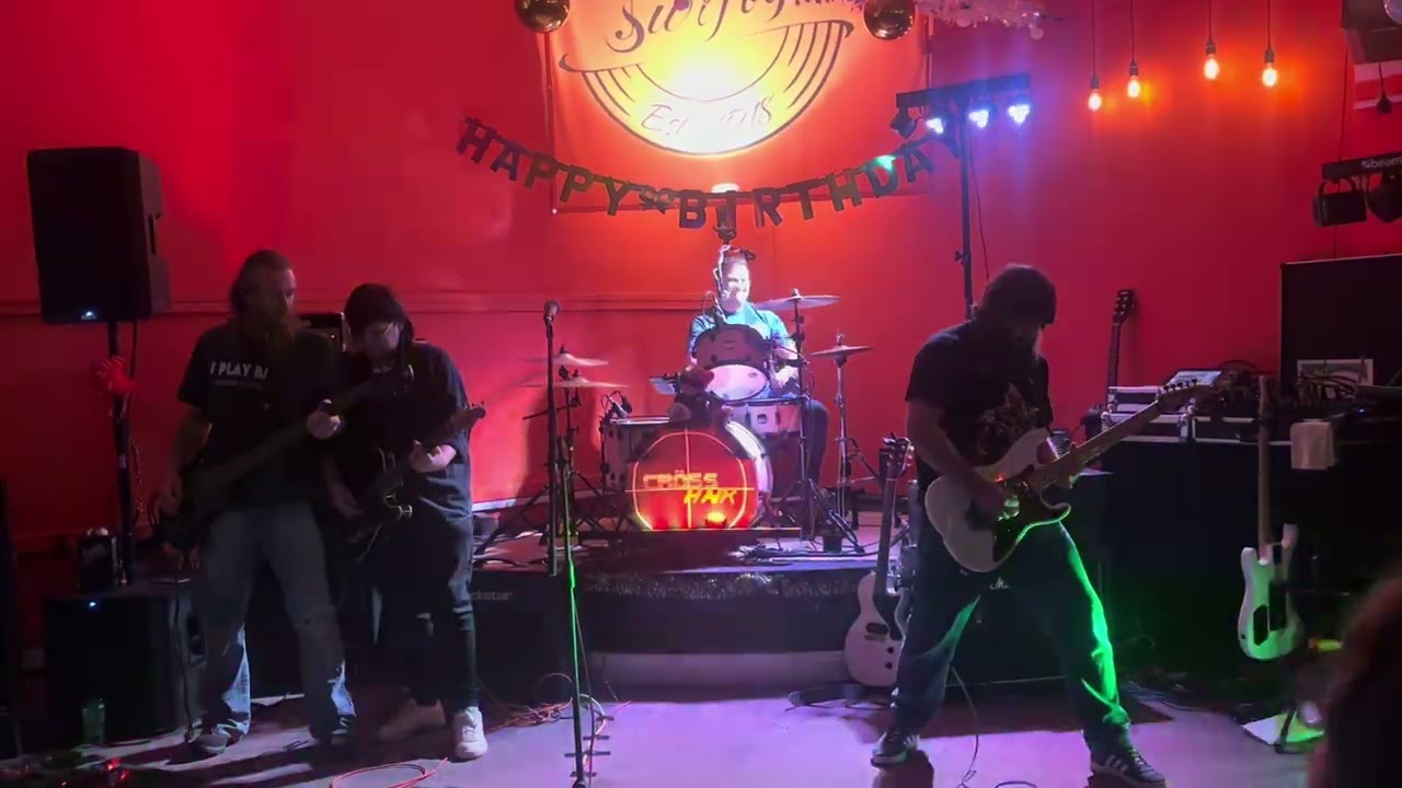 Ratt - Round and Round | Crösshair Cover 