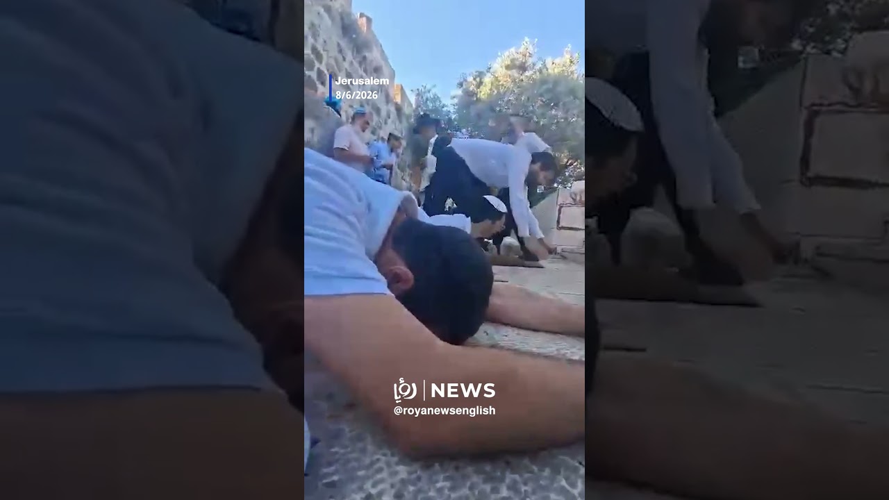 Iranian missiles interrupt rituals of &lsquo;Israeli&rsquo; settlers at Aqsa Mosque