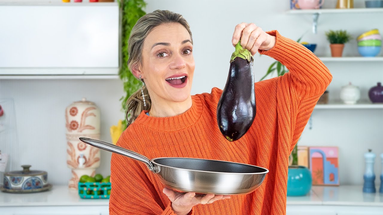 COLOQUEI A BERINJELA NA FRIGIDEIRA E FIZ UM PRATO DA MINHA VÓ ITALIANA (5 MIN)