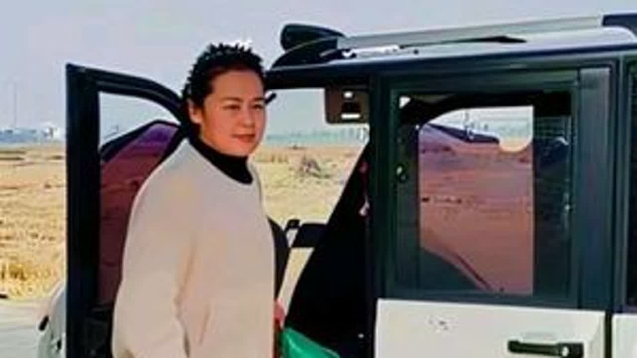 带你看看安徽83年生了五个孩子的妈妈，在农村独自带娃高能量的一天有多忙？青春没有售价，牛马就是在下#原创视频 #我的乡村生活 #记录我的生活 #接地气