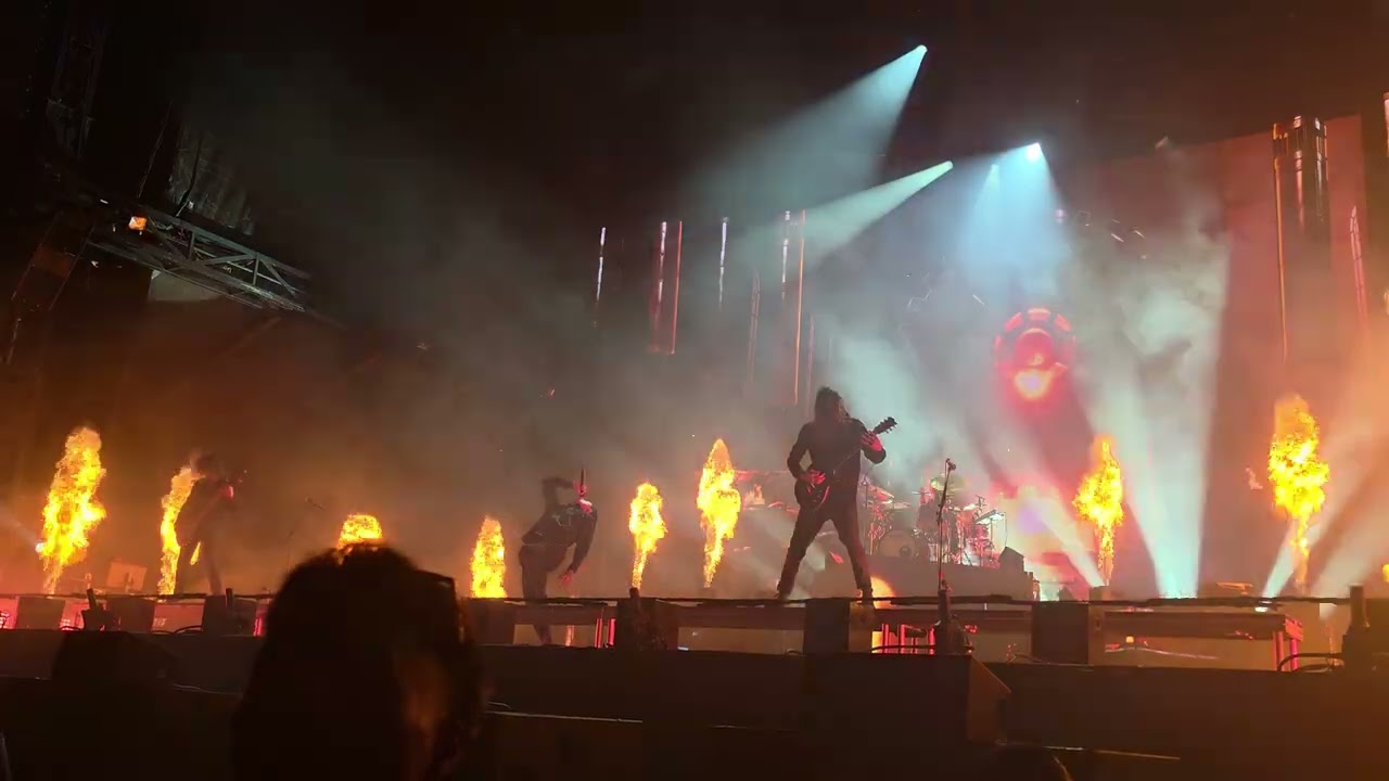 Bad Omens - Dethrone Live Aftershock 2025