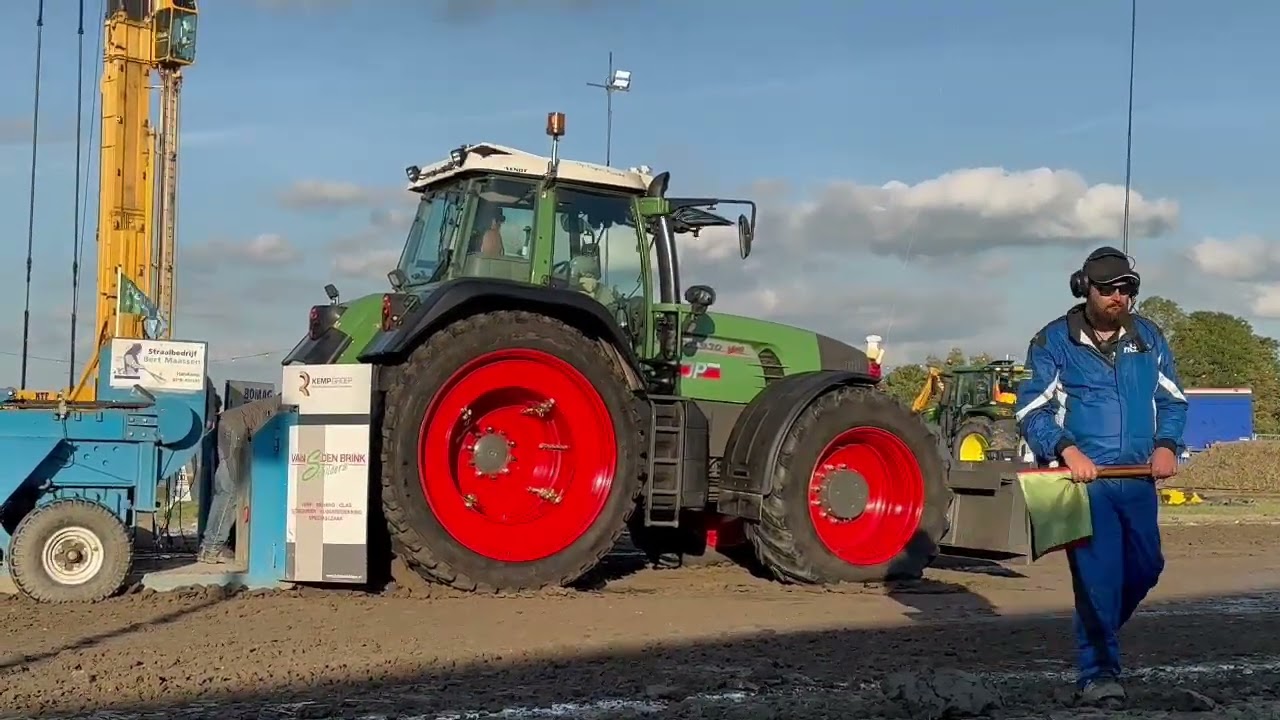 Fendt 930 tractorpulling Tzum 11 ton fuel power event