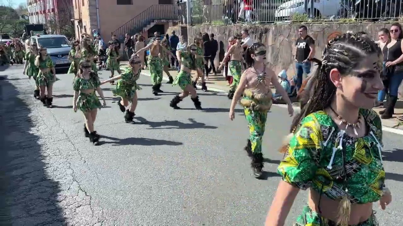 COMPARSA SHOWTIME. Carnavales de Donostia 2025