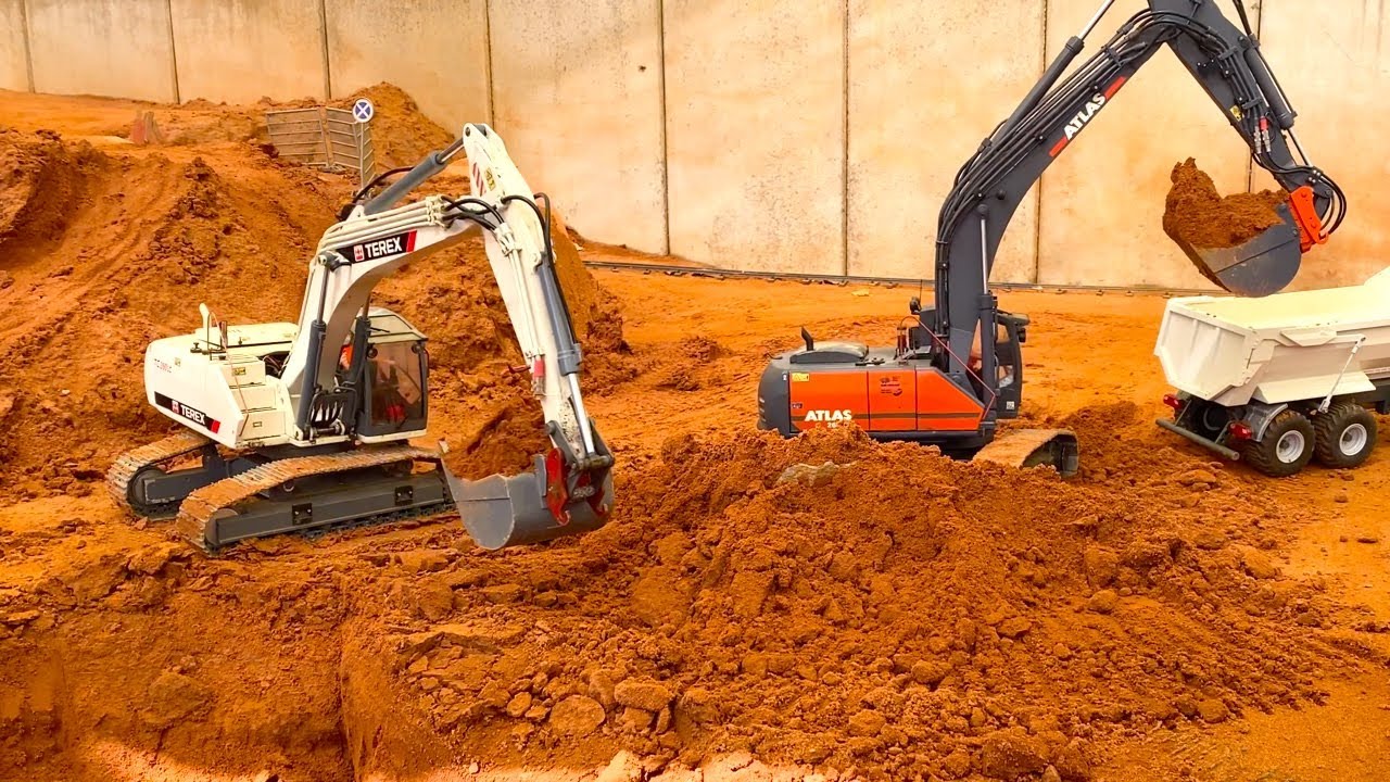 AWESOME COOL RC EXCAVATORS at the Constructionworld in 4K