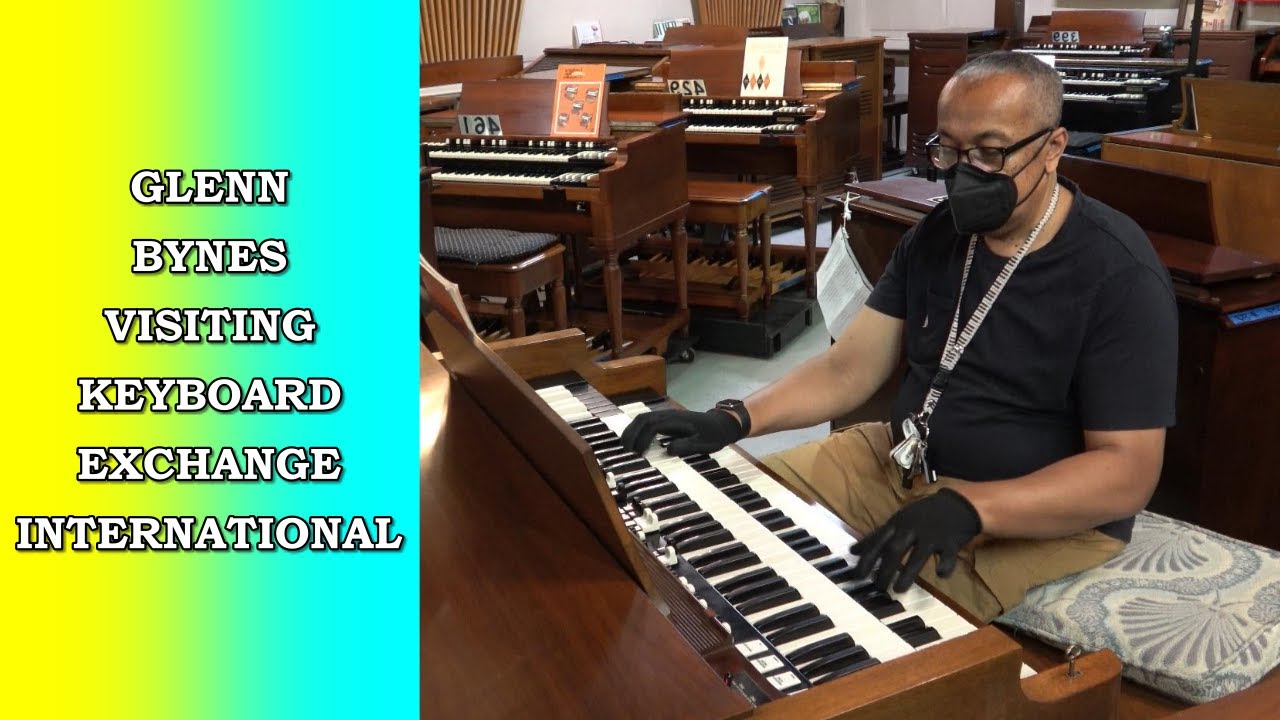 Glenn Bynes visiting Keyboard Exchange International