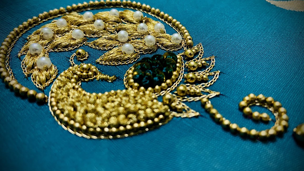 Simple Peacock with Jimikki motif design for beginners// jhumka design