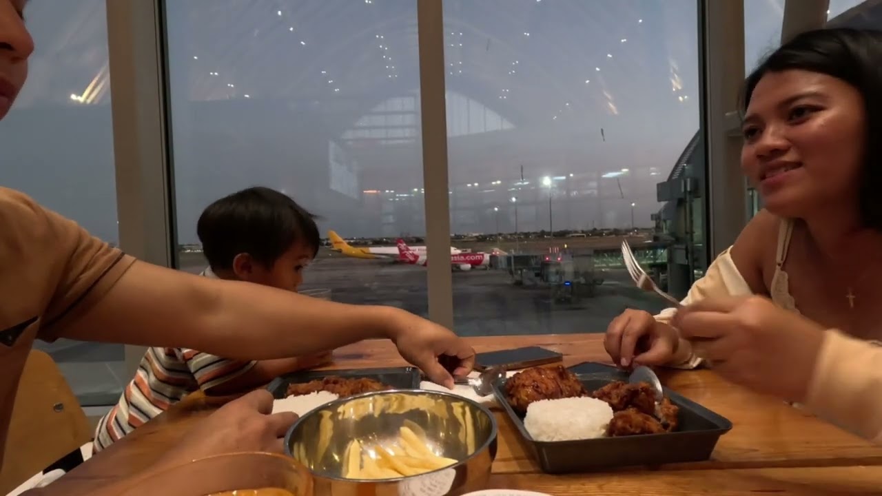MIX VLOG #3 (TRAVEL TO SG VLOG 1)