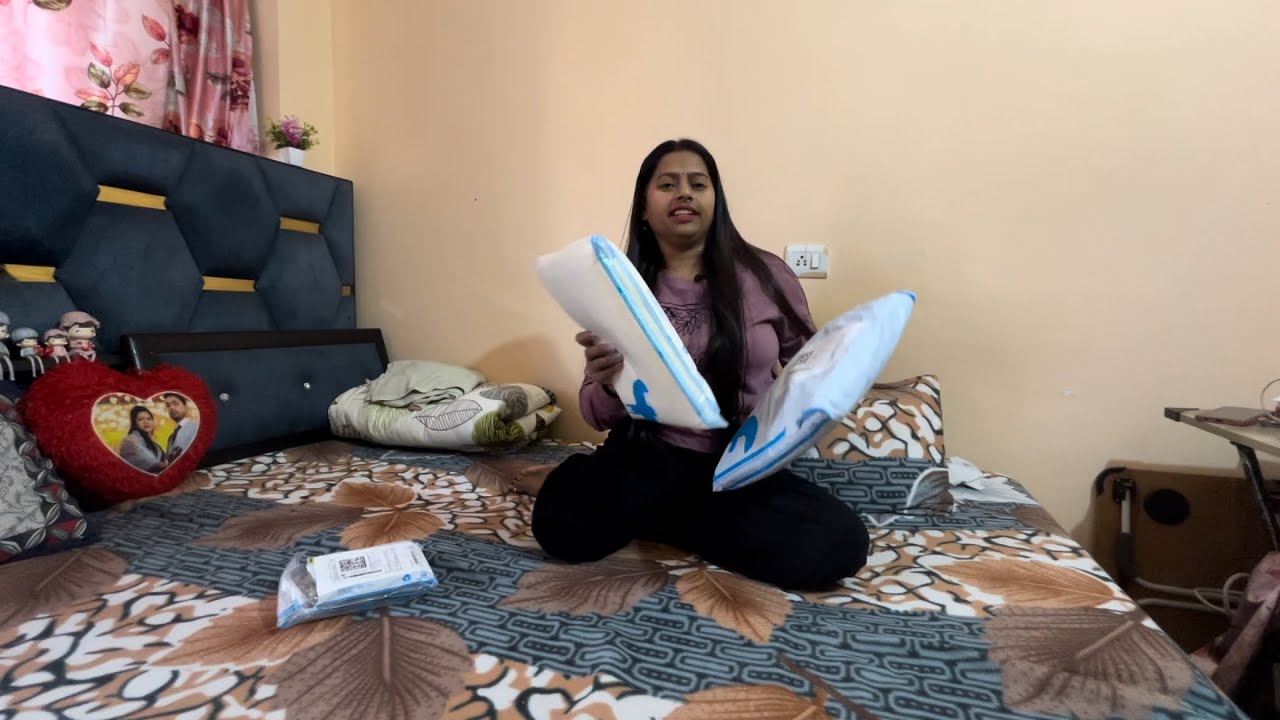 आज मैंने ऑनलाइन Curtains मँगवाए है कैसा आया है ख़ुद ही देख लो और शाम को बने आलू के पराठे 😋😋😋