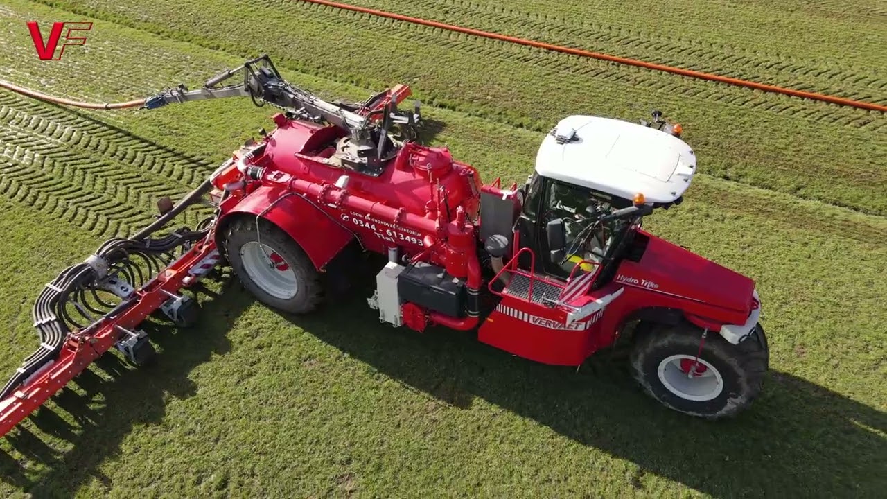 Loonbedrijf Bongers met hun recent aangekochte Hydro Trike Sleepslang machine!