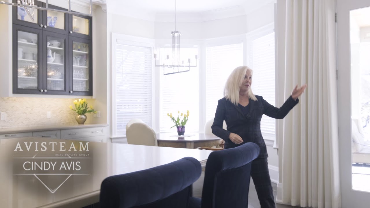Location is Paramount!  Cindy Avis introduces 416 Chartwell Road - Oakville, Ontario